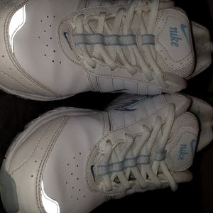 Rolling Rail Nike Women's shoes